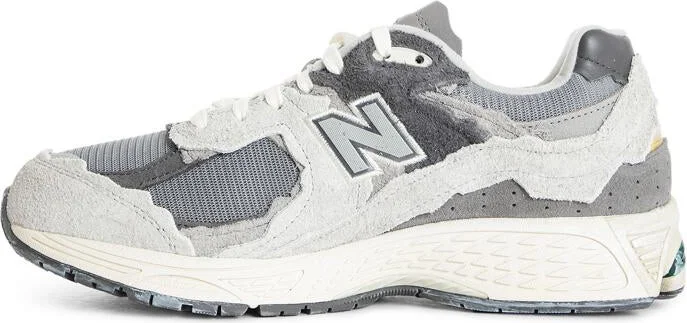 New Balance Sneakers - Image 2