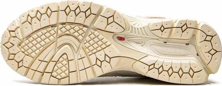 New Balance Sneakers - Image 4