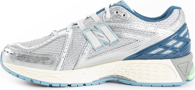 New Balance Sneakers - Image 2