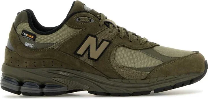 New Balance Sneakers