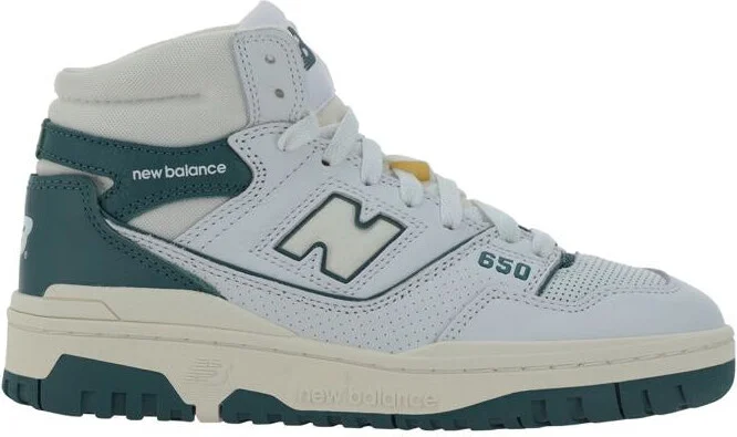 New Balance Sneakers