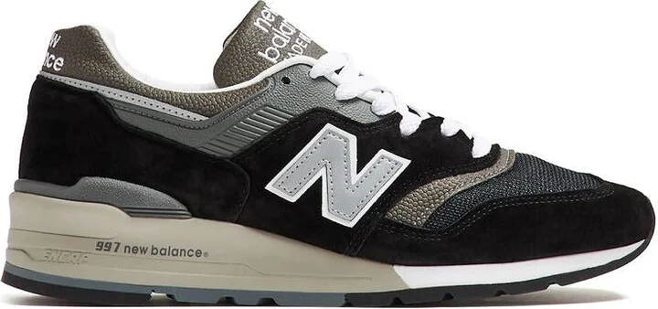 New Balance Sneakers