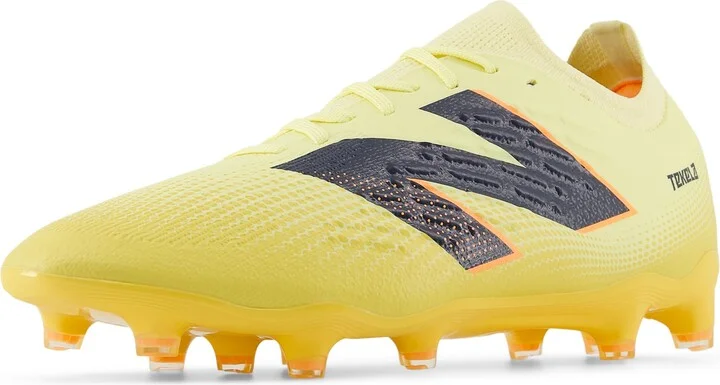 New Balance Unisex Tekela Magia Low Laced FG V4+ Soccer Shoe