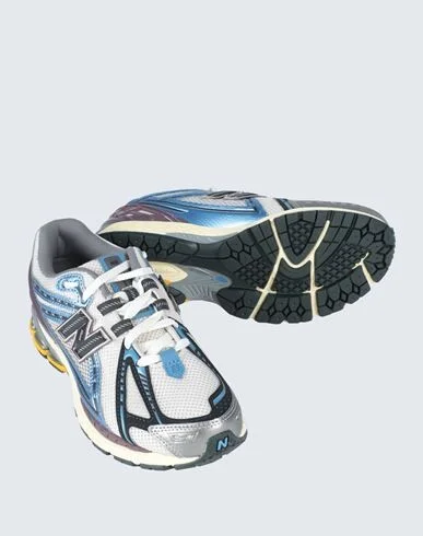 New Balance Woman Sneakers - Image 2
