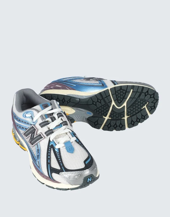New Balance Woman Sneakers - Image 4