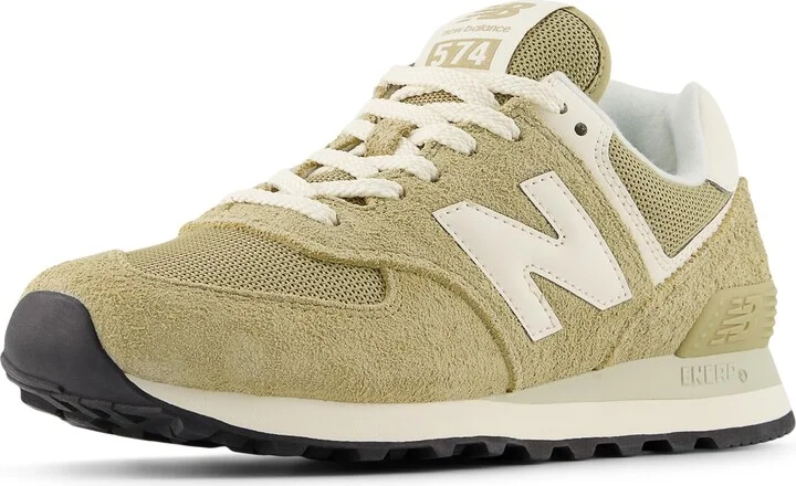 New Balance Women's 574 V2 Sneaker