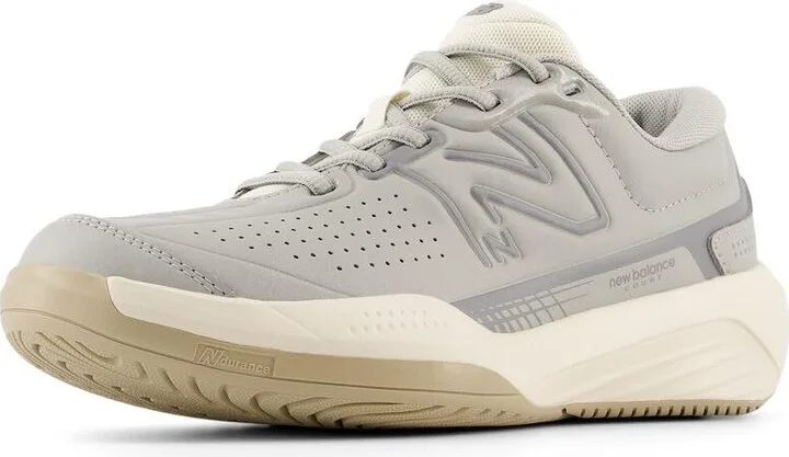 New Balance Women's 696 V5 Hard Court Tennis Shoe