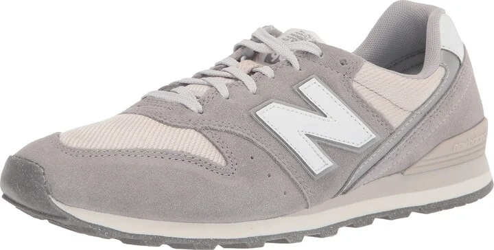 New Balance Women's 996 V2 Sneaker