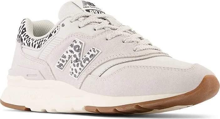 New Balance Women's 997H Lace Up Running Sneakers