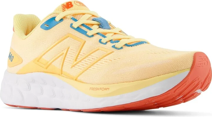 New Balance Women's Fresh Foam 680 V8 Running Shoe