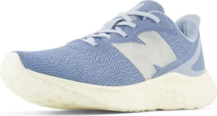 New Balance Women's Fresh Foam Arishi V4 Running Shoe