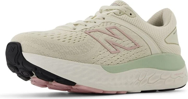 New Balance Women's Fresh Foam X 1540 V4 Running Shoe