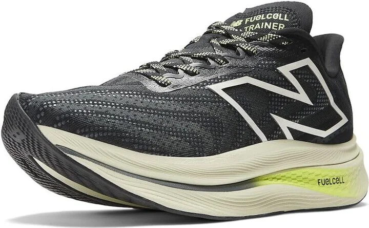 New Balance Women's FuelCell SuperComp Trainer V2 Running Shoe