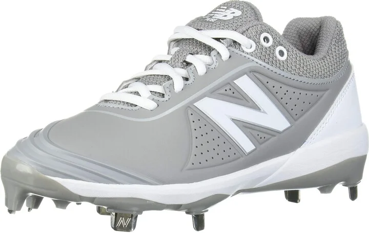 New Balance Women's Fuse V2 Metal Softball Shoe
