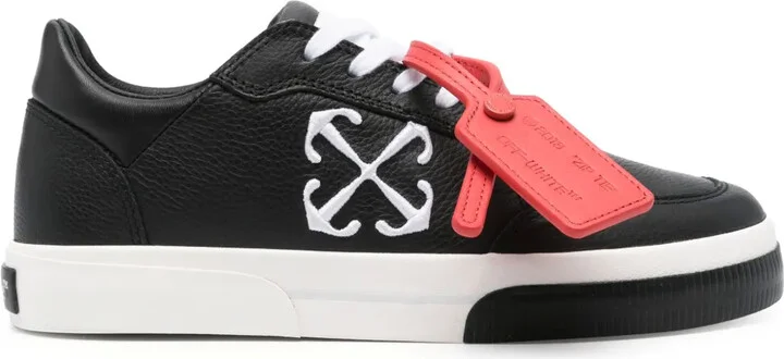 New Low Vulcanized sneakers