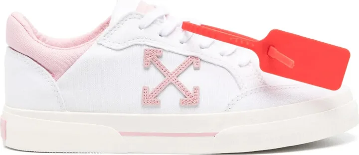 New Low Vulcanized sneakers