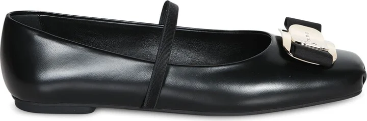 New Vara Black Ballerina Flats
