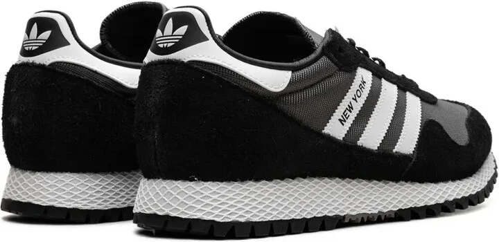New York "Charcoal" sneakers - Image 3