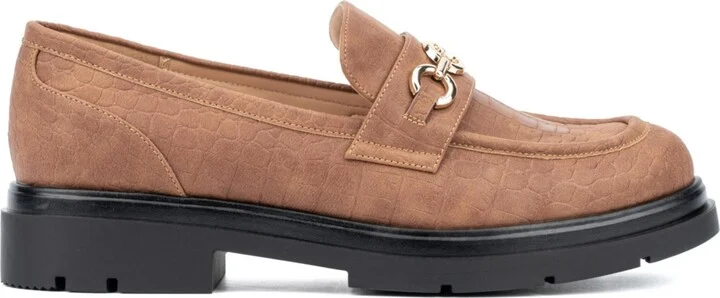 New York & Company Women's Alodie Chain Croc Embossed Loafers - Image 11
