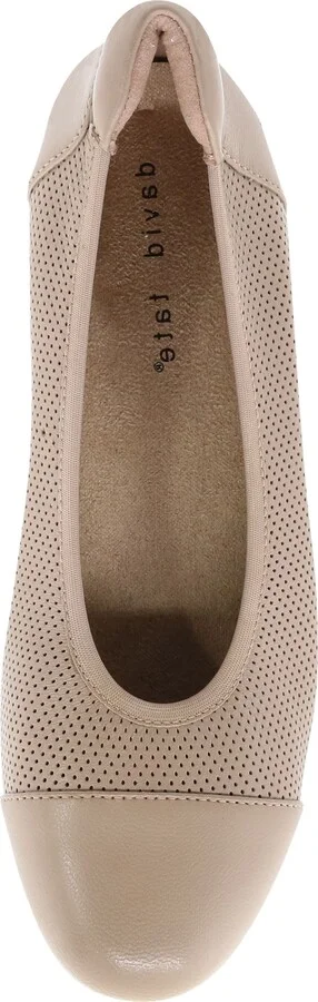 Newton Cap Toe Flat - Image 3