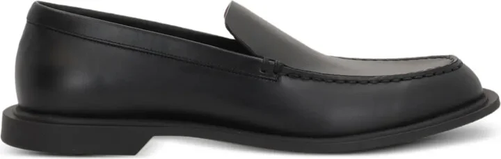 Nic loafers