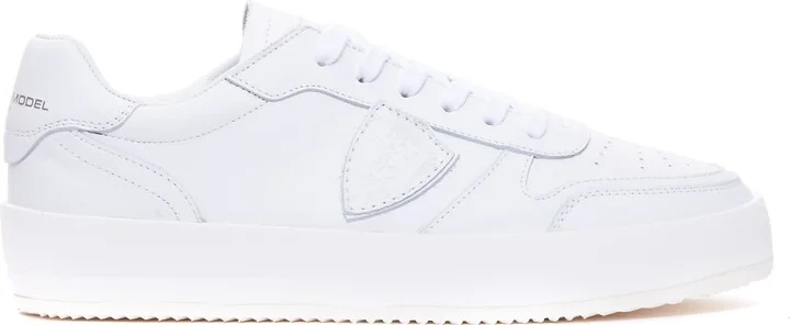 Nice Low Sneakers