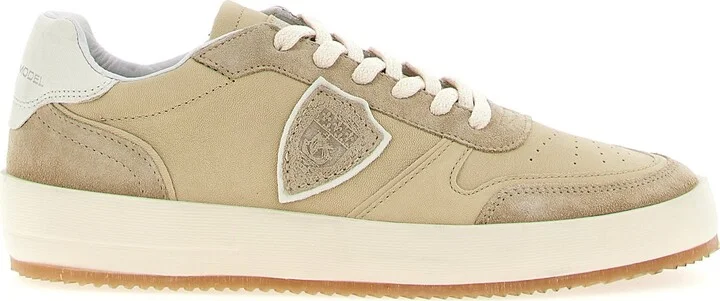 'nice Low' Sneakers