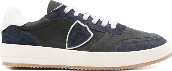 Nice low-top sneakers