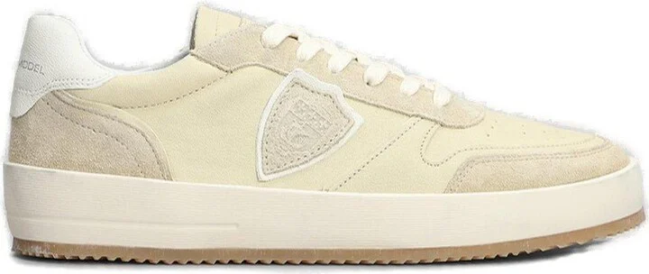 Nice Low-top Sneakers
