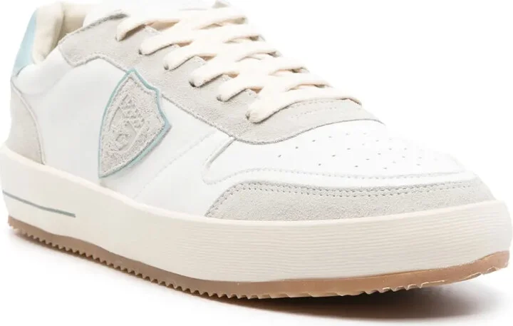Nice sneakers - Image 2