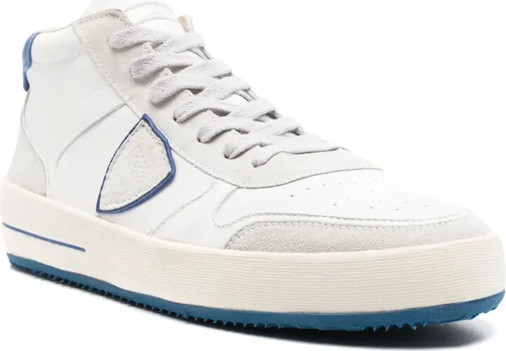 Nice sneakers - Image 2