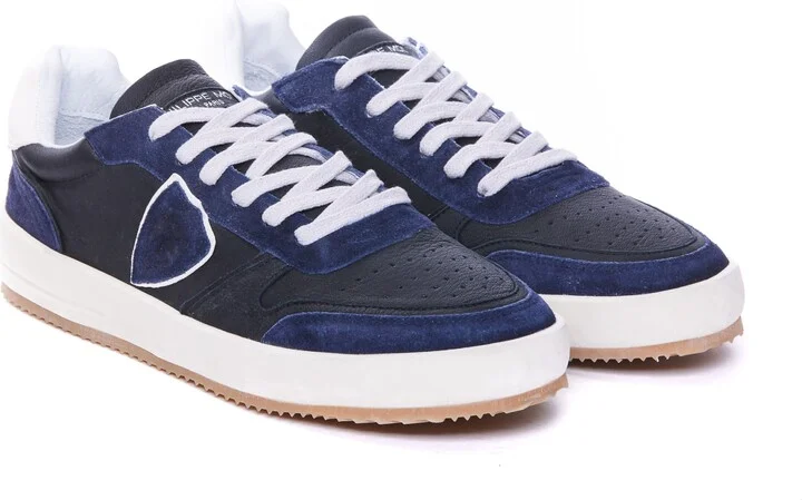 Nice Sneakers - Image 4