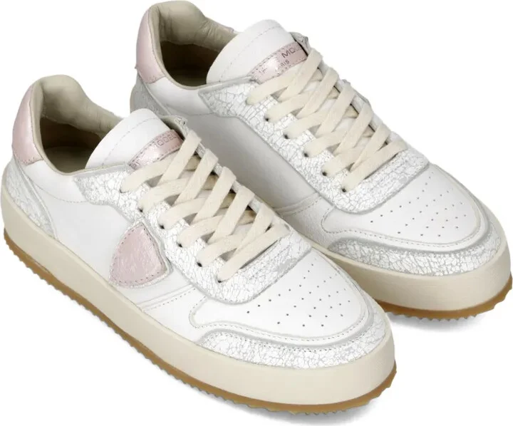Nice sneakers - Image 2