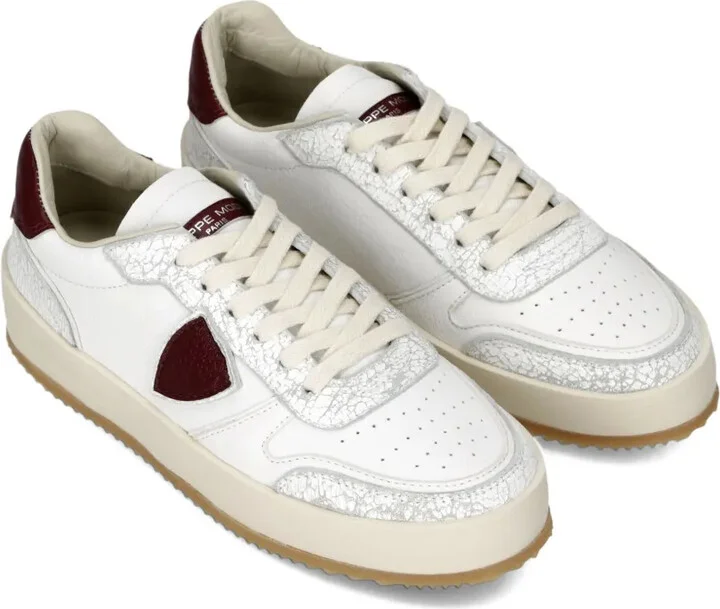Nice sneakers - Image 2