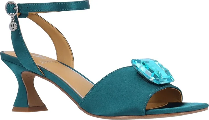 Aqua