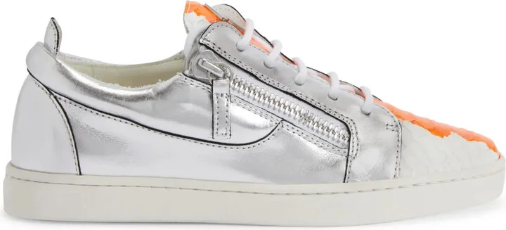 Nicki sneakers