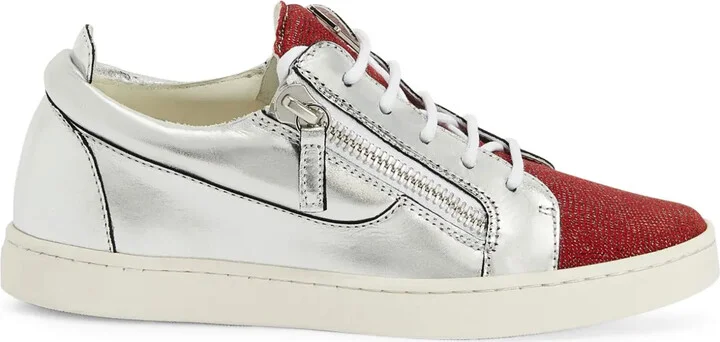 Nicki sneakers