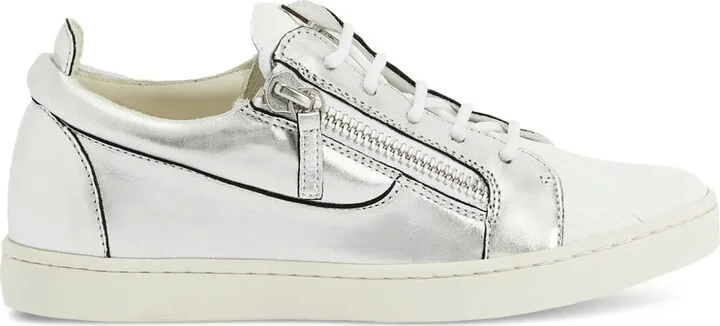 Nicki sneakers