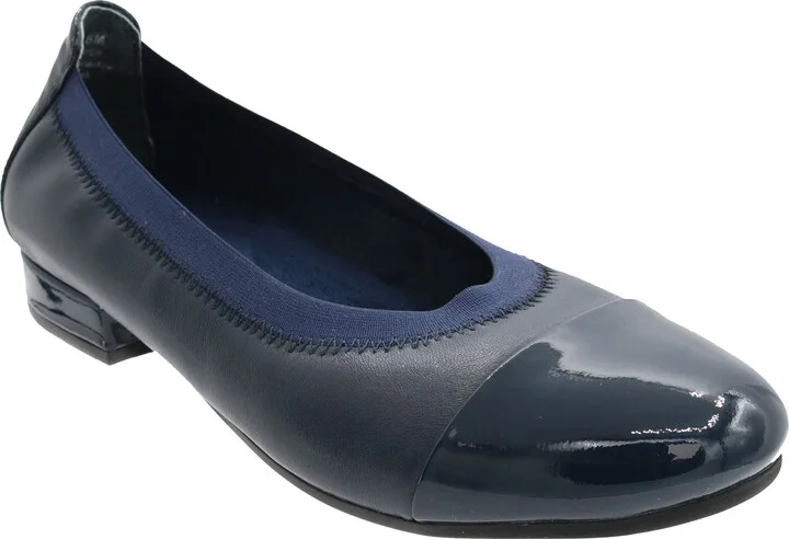 Navy / Bone Pat