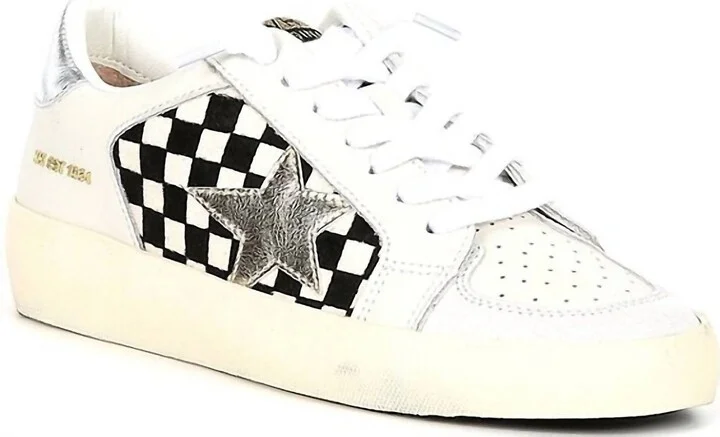 Nicole Sneakers In White