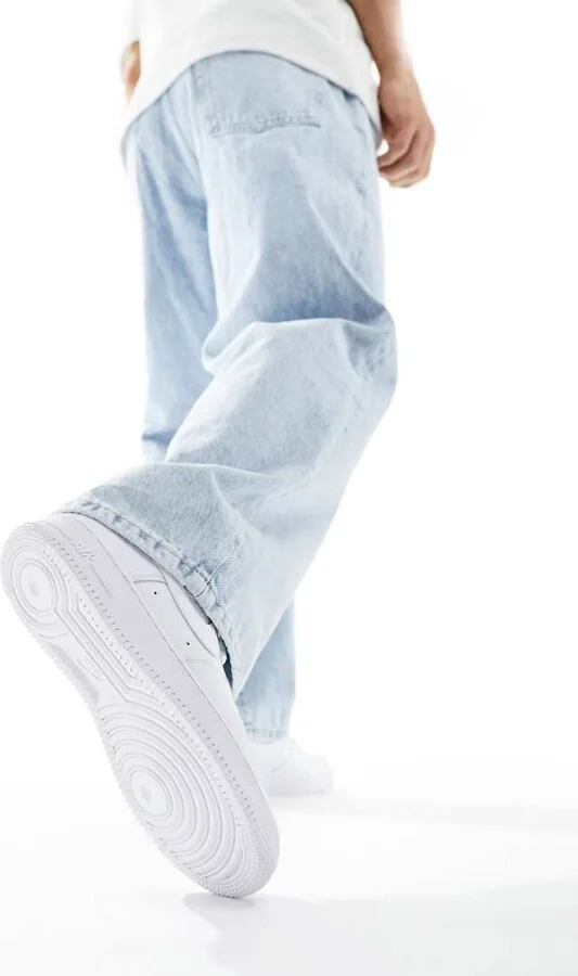 Nike Air Force 1 '07 sneakers in triple white - Image 3