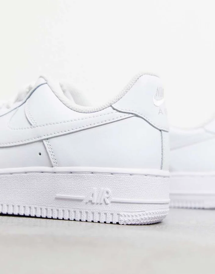 Nike Air Force 1 '07 sneakers in triple white - Image 3