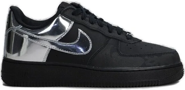 Nike Air Force 1 Low Retro Sneakers