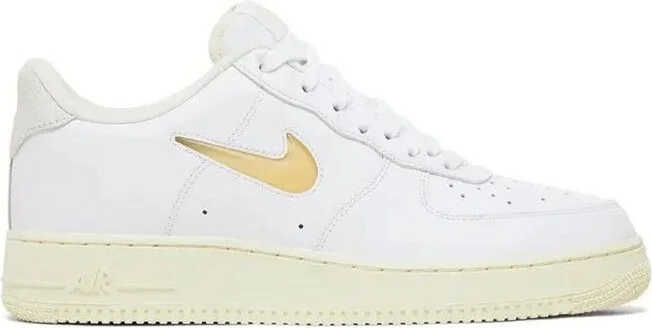 Nike Air Force 1 Low-Top Sneakers