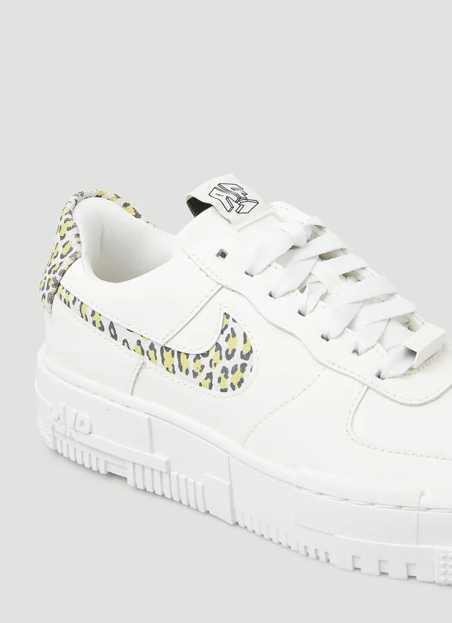 Nike Air Force 1 Pixel Sneakers - Woman Sneakers White Us - 05 - Image 5