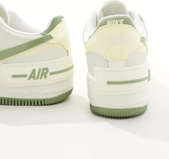 Nike Air Force 1 Shadow sneakers in white and green - Image 3