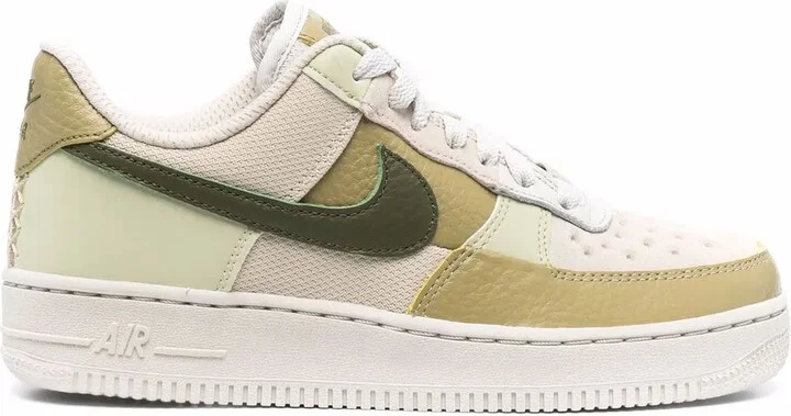 Nike Air Force 1 sneakers