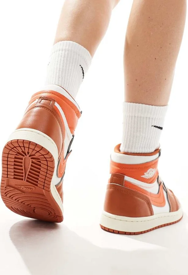 Nike Air Jordan 1 high sneakers in white and orange - Image 3