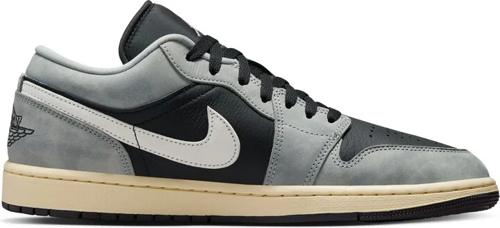 Nike Air Jordan 1 Low SE Sneaker - Image 6