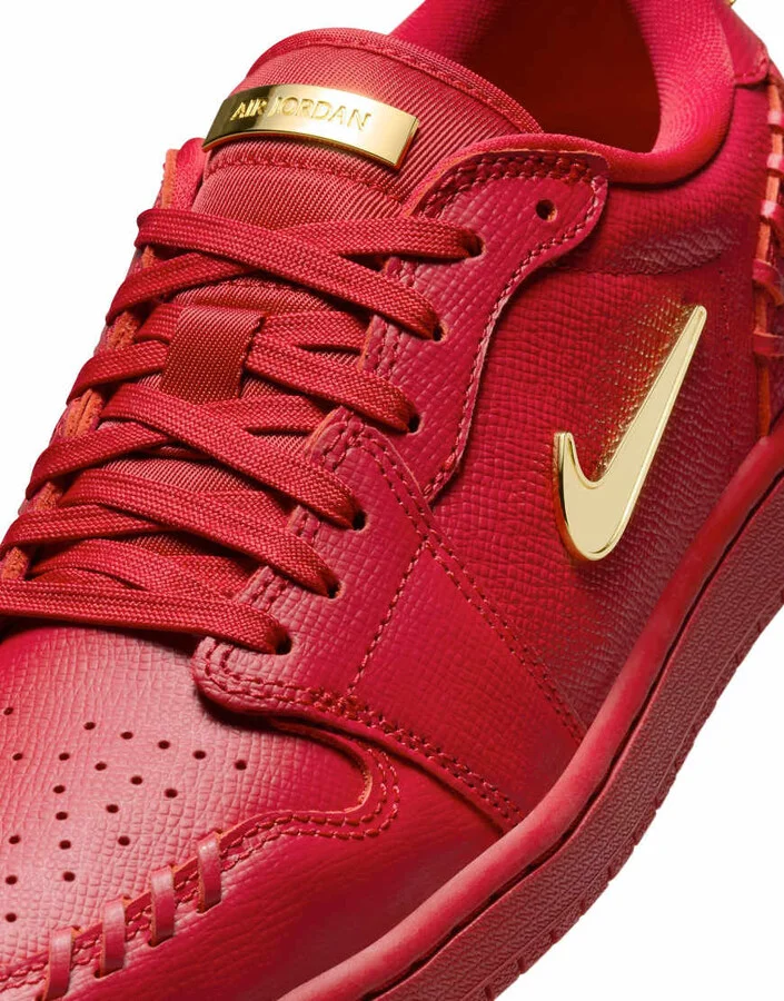 Nike Air Jordan 1 Low sneakers red and gold - Image 2